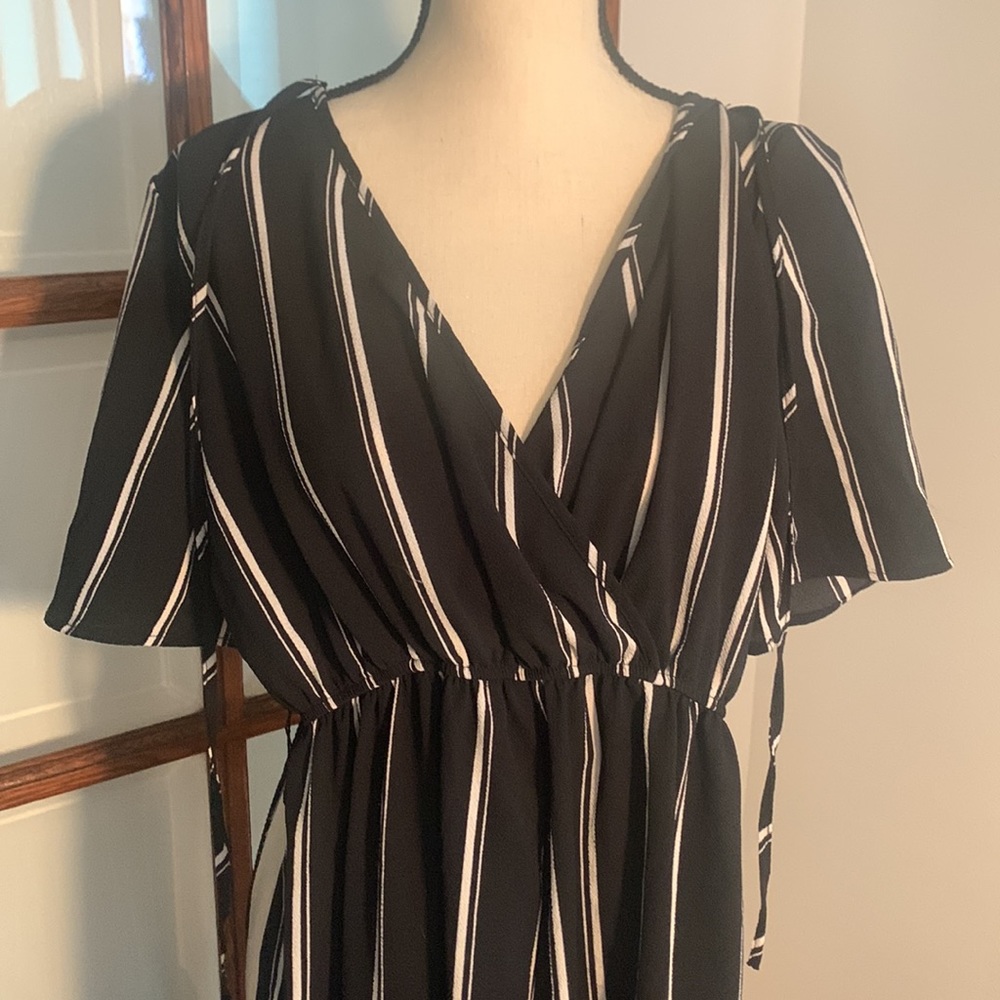 CLOSETCLEANOUT Nordstrom Black Striped Row A Jumpsuit - Picture 7 of 9